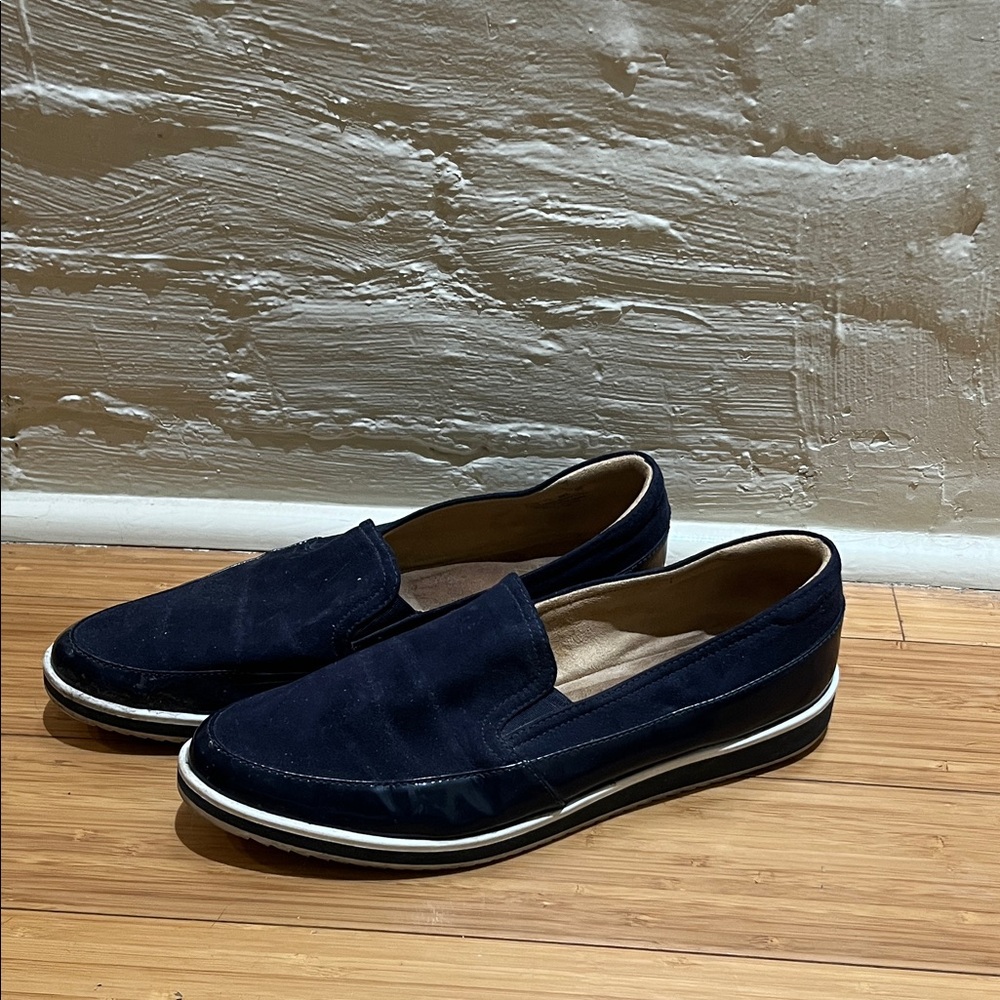 Women's Naturalizer Navy Slip-On Shoes